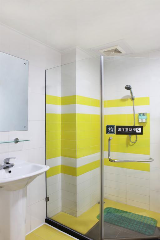 7Days Inn Guangzhou Beijing Road Subway Station Værelse billede